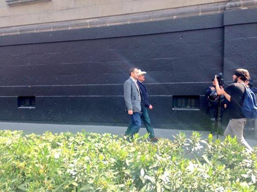 10425886_354783668039880_1013091782795046419_n